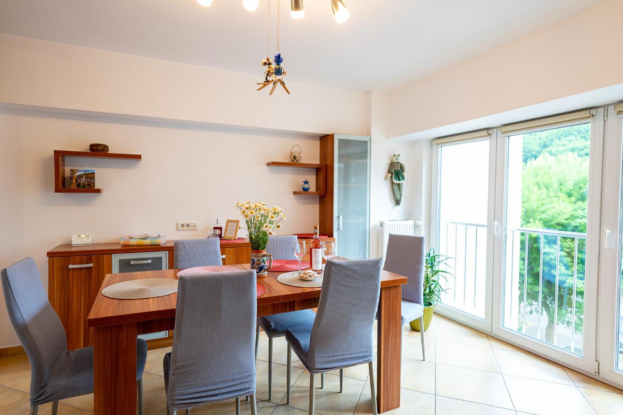 Metropolitan Wildscape View Apartment Brasov Ngoại thất bức ảnh